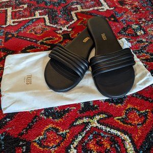 TKEES Serena Slides